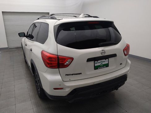 Used 2020 Nissan Pathfinder SL FWD image 6