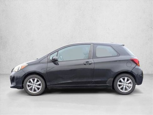 Used 2015 Toyota Yaris LE image 8