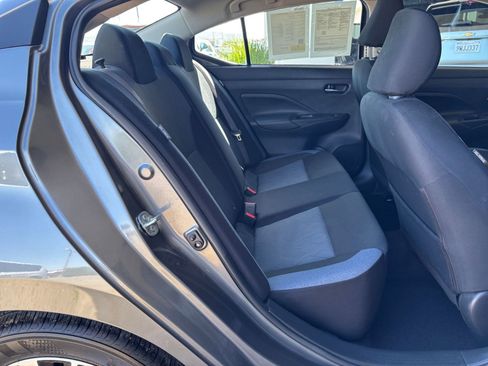 Used 2025 Nissan Versa SV FWD image 39