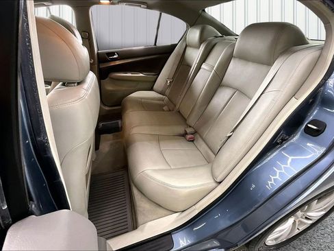 Used 2010 INFINITI G37 x w/ Premium Pkg image 21