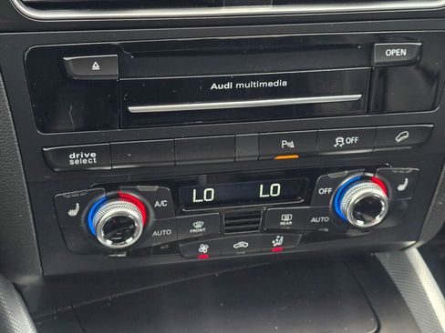 Used 2016 Audi Q5 2.0T Premium Plus w/ Technology Package image 39