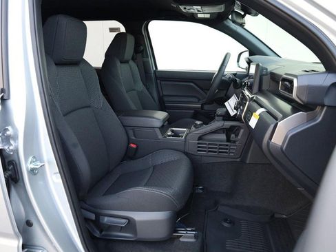 New 2026 Toyota 4Runner SR5 image 25