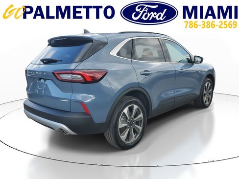 New 2024 Ford Escape Platinum image 6