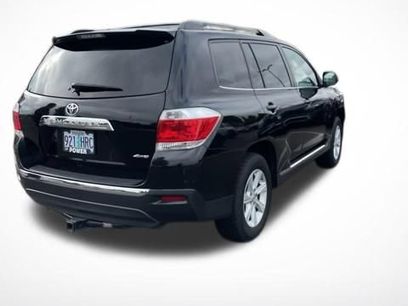 Used 2013 Toyota Highlander SE
