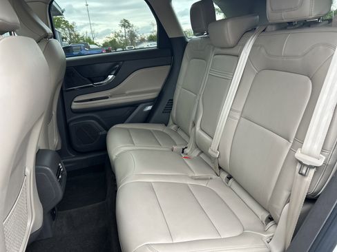 Used 2022 Lincoln Corsair FWD image 15