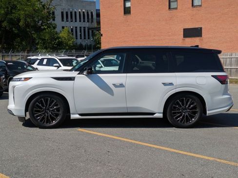 Used 2025 INFINITI QX80 Autograph AWD/4WD image 9