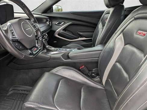 Used 2019 Chevrolet Camaro SS RWD image 22