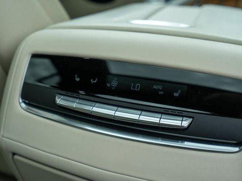 Used 2024 Cadillac Escalade Sport Platinum w/ LPO, ONYX Package AWD/4WD image 29