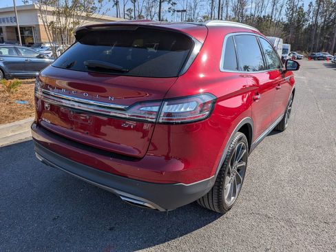 Used 2019 Lincoln Nautilus Reserve w/ Driver Assistance Package image 5