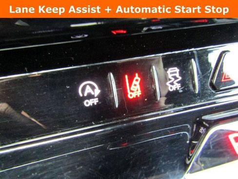 Used 2022 Jeep Wagoneer Series III w/ Flexible Seating Group AWD/4WD image 18