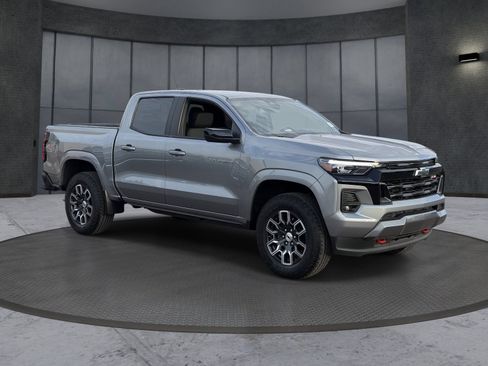 Certified 2023 Chevrolet Colorado Z71 w/ Z71 Convenience Package 2 AWD/4WD image 8