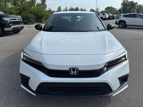 Used 2024 Honda Civic Sport image 10