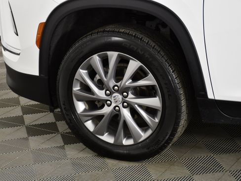 Used 2025 Buick Enclave Preferred AWD/4WD image 54