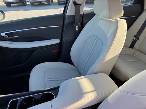 New 2026 Hyundai Sonata SEL FWD image 10