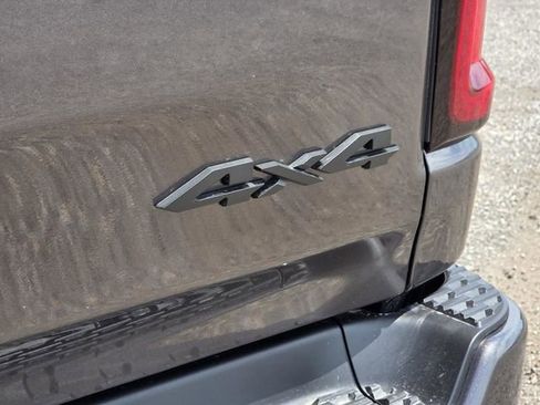 New 2026 RAM 1500 Express AWD/4WD image 7