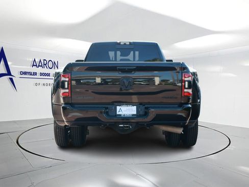 Used 2022 RAM 3500 Laramie AWD/4WD image 3