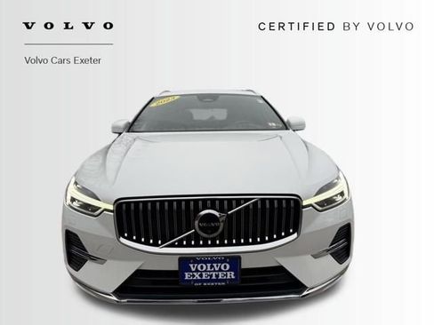 Certified 2023 Volvo XC60 B5 Plus w/ Climate Package image 11