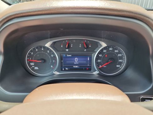 Used 2022 GMC Acadia SLE FWD image 23