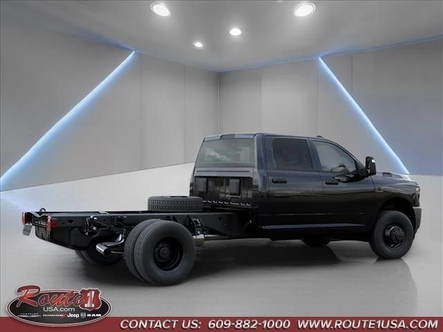 New 2026 RAM 3500 Tradesman AWD/4WD image 5
