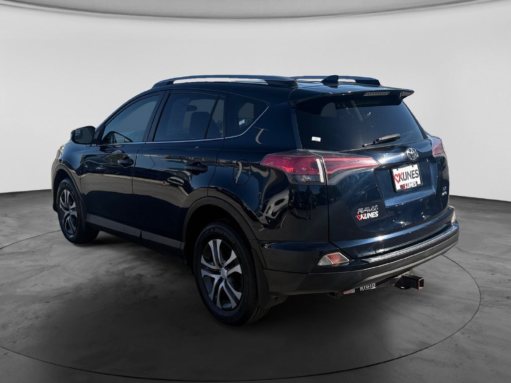 Used 2017 Toyota RAV4 LE w/ All Weather Liner Package AWD/4WD image 7