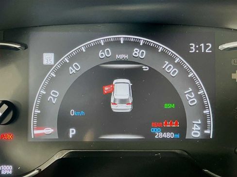 Used 2025 Toyota RAV4 XLE AWD/4WD image 12