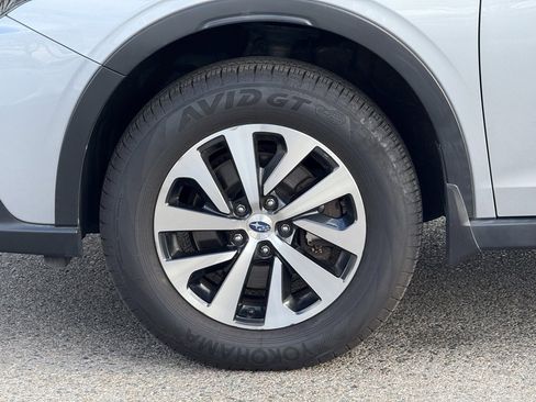 Certified 2021 Subaru Outback Premium image 10