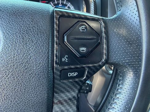 Used 2016 Toyota 4Runner SR5 AWD/4WD image 33