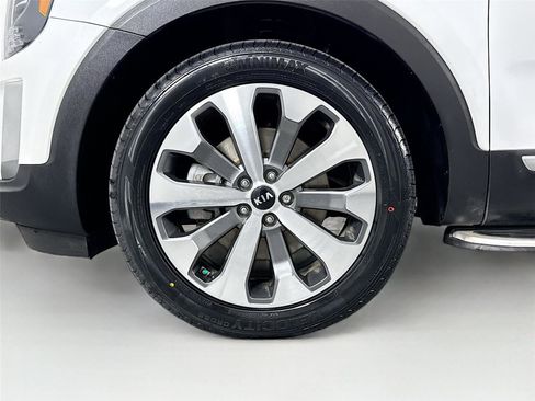 Used 2020 Kia Telluride S w/ S 8 Passenger Seating Package image 41