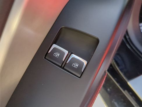 Used 2017 Chevrolet Corvette Z06 w/ Chrome Badge Package image 45