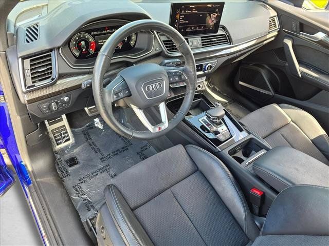Certified 2023 Audi SQ5 Prestige w/ Prestige Package AWD/4WD image 10