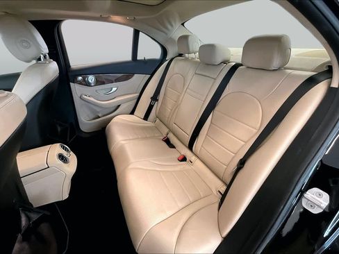 Used 2015 Mercedes-Benz C 300 4MATIC Sedan image 19