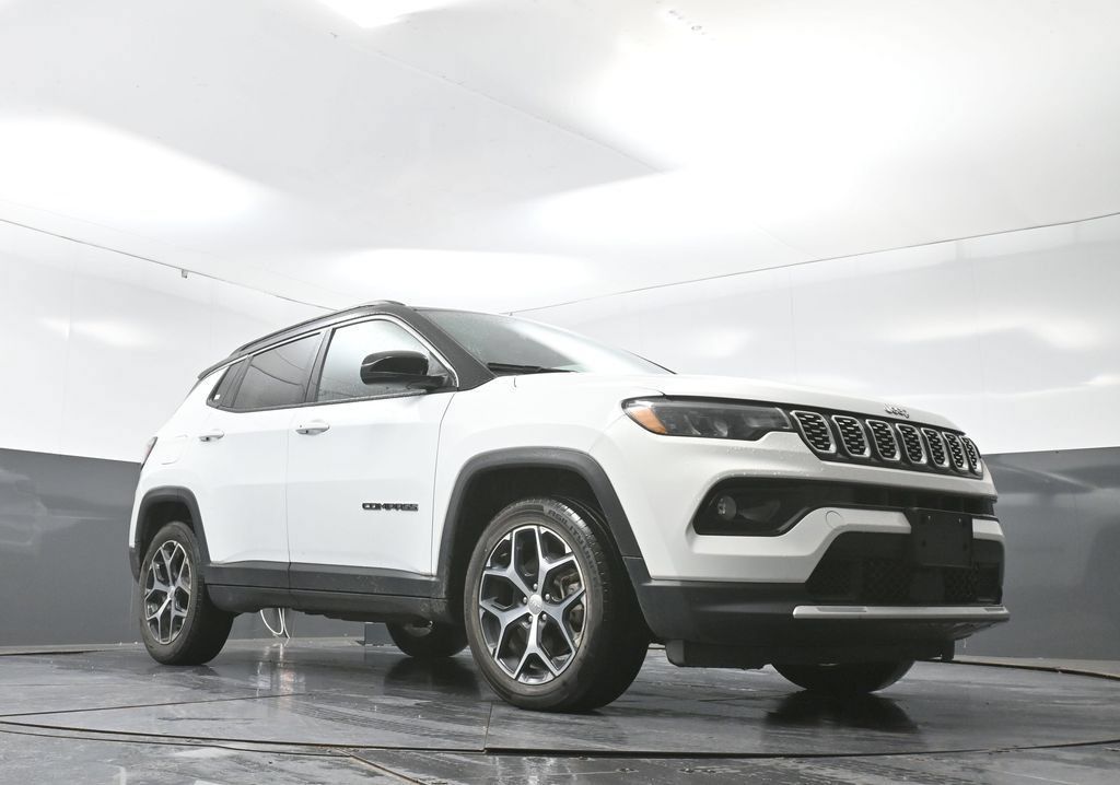 Used 2024 Jeep Compass Limited AWD/4WD image 26