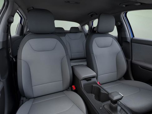 New 2025 Kia K4 LXS image 31