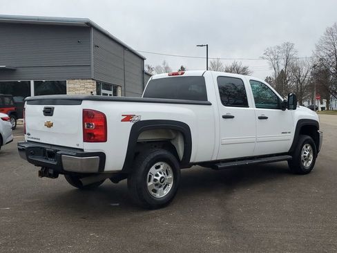 Used 2014 Chevrolet Silverado 2500 LT w/ Suspension Package, Off-Road image 3