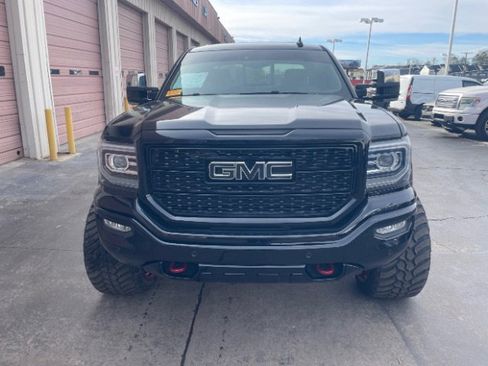 Used 2017 GMC Sierra 1500 SLT image 2