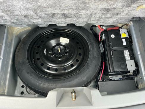 Used 2005 Dodge Magnum SE RWD image 27
