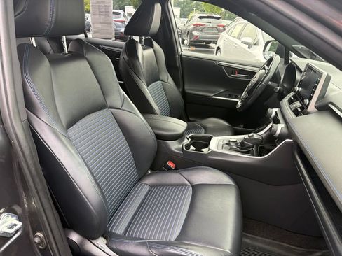 Used 2020 Toyota RAV4 XSE AWD/4WD image 10