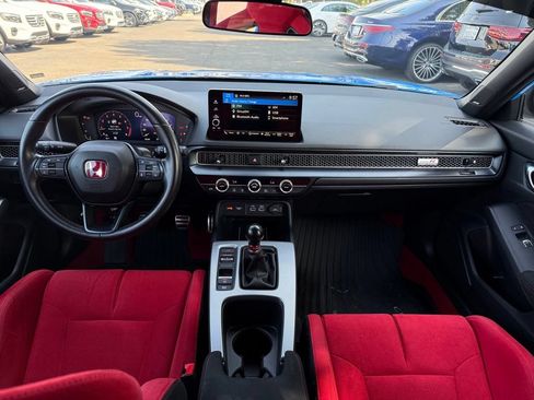 Used 2023 Honda Civic Type R image 10