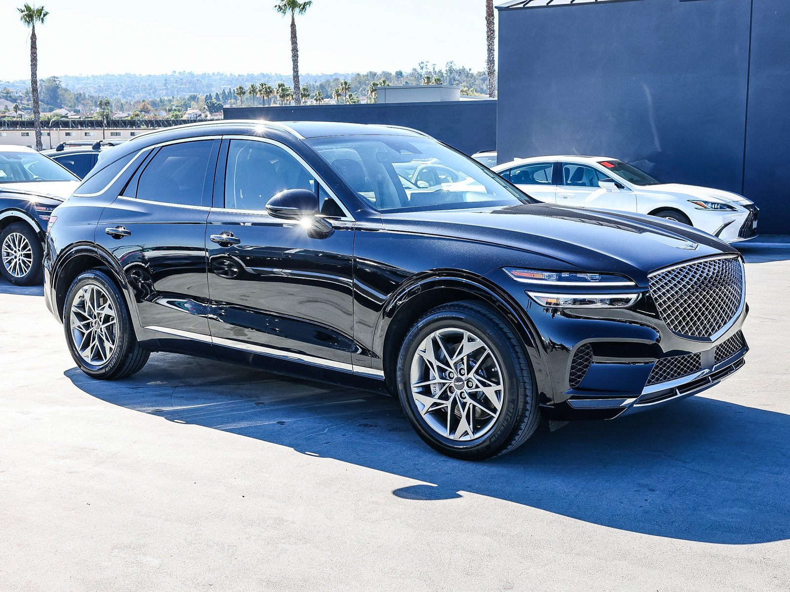 Used 2024 Genesis GV70 2.5T AWD/4WD image 3