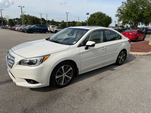 Used 2016 Subaru Legacy 2.5i Limited AWD/4WD image 11