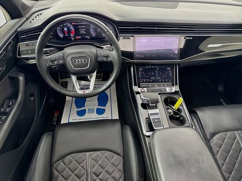 Used 2021 Audi SQ7 Premium Plus w/ Executive Package AWD/4WD image 30