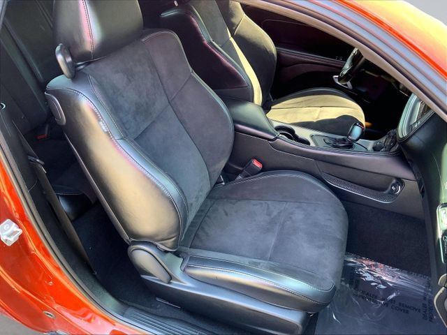 Used 2023 Dodge Challenger R/T w/ Plus Package RWD image 30