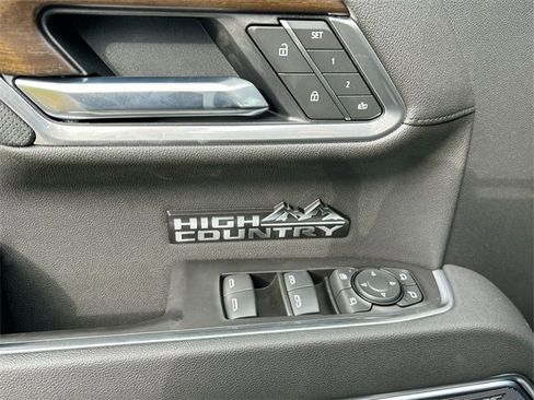 New 2025 Chevrolet Silverado 1500 High Country w/ High Country Premium Package image 24