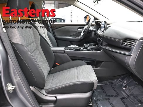 Used 2023 Nissan Rogue SV AWD/4WD image 24