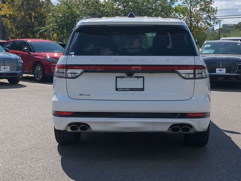 New 2025 Lincoln Aviator Reserve w/ Jet Appearance Package image 4