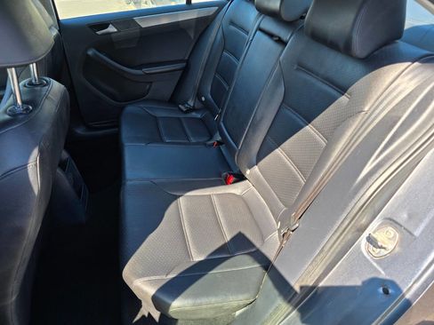 Used 2016 Volkswagen Jetta SE image 20
