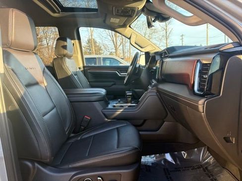 Used 2024 GMC Sierra 1500 Denali w/ Technology Package image 29