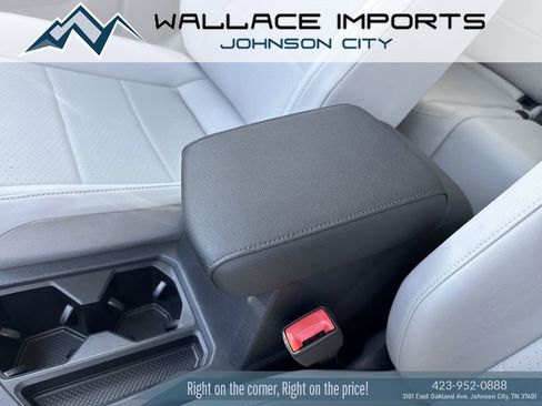 Used 2019 Volkswagen Tiguan SEL w/ 3rd Row Seat Package AWD/4WD image 21