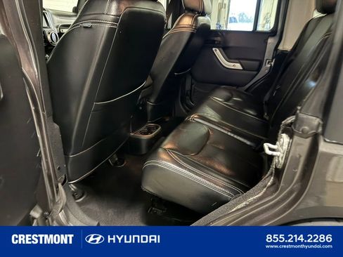 Used 2014 Jeep Wrangler Unlimited Rubicon w/ Max Tow Package AWD/4WD image 24