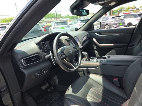 Used 2023 Maserati Levante Modena AWD/4WD image 16